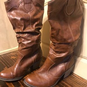 L.e.i slouch boots. Size 6.5